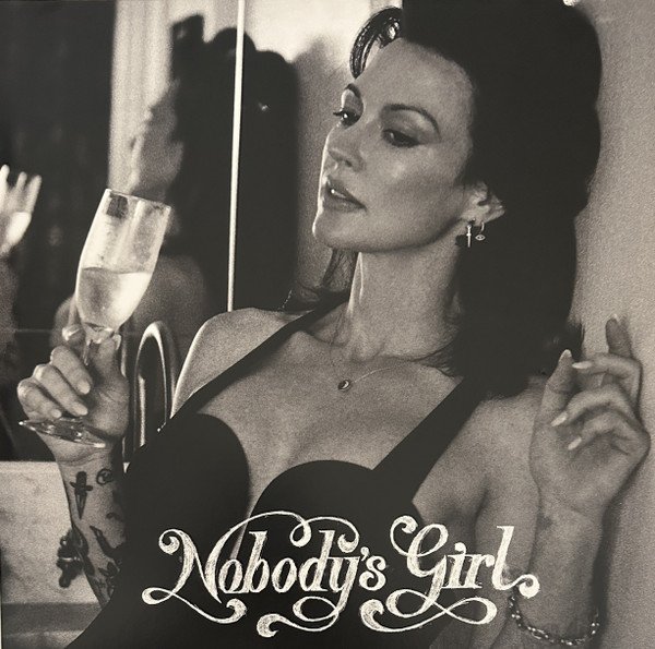 AMANDA SHIRES - NOBODYS GIRL