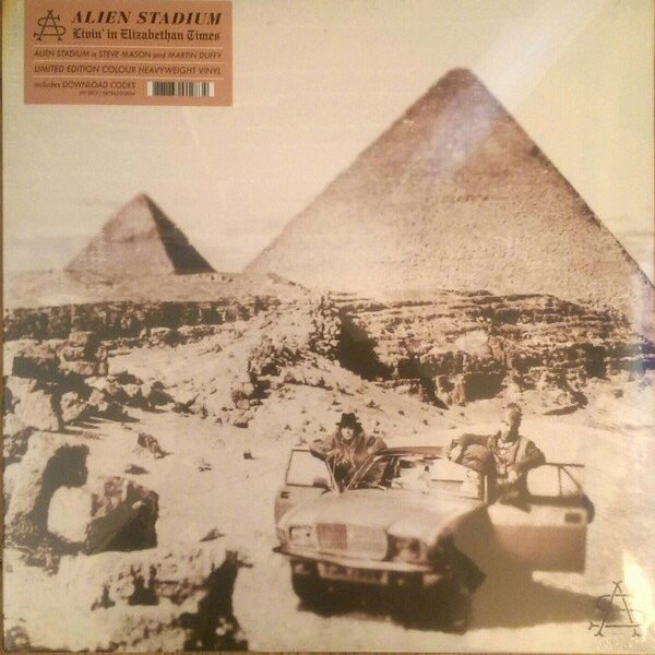 ALIEN STADIUM - LIVIN' IN ELIZABETHAN TIMES Vinyl Record